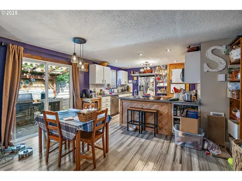6732 SE 56th Avenue Portland OR 97206