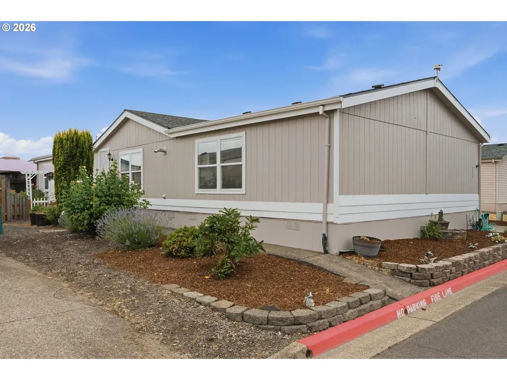 1000 S Mckern Court Newberg OR 97132
