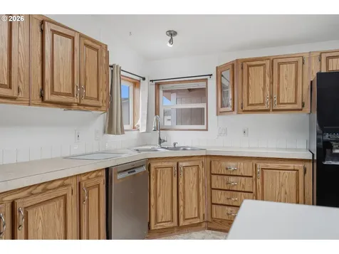 1000 S Mckern Court Newberg OR 97132
