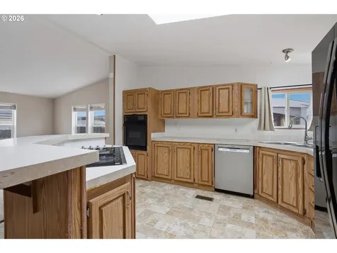 1000 S Mckern Court Newberg OR 97132