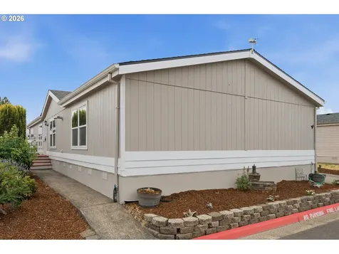 1000 S Mckern Court Newberg OR 97132