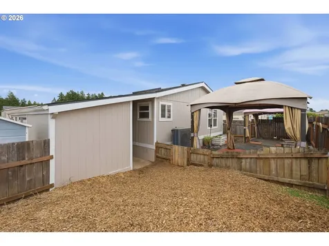 1000 S Mckern Court Newberg OR 97132