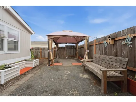 1000 S Mckern Court Newberg OR 97132