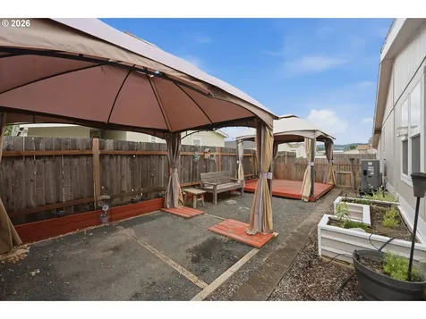 1000 S Mckern Court Newberg OR 97132