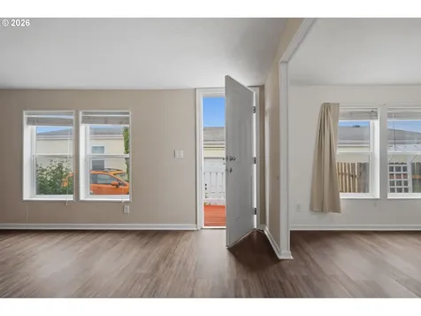 1000 S Mckern Court Newberg OR 97132