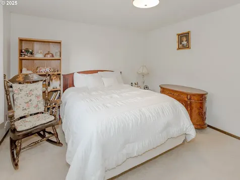 33113 SE 27th Street Washougal WA 98671