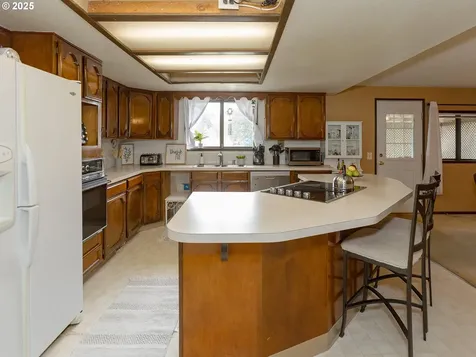 33113 SE 27th Street Washougal WA 98671