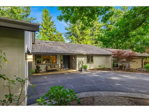 20 Hotspur Street Lake Oswego OR 97035