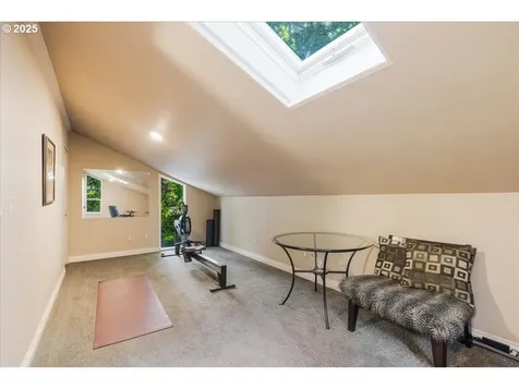 20 Hotspur Street Lake Oswego OR 97035
