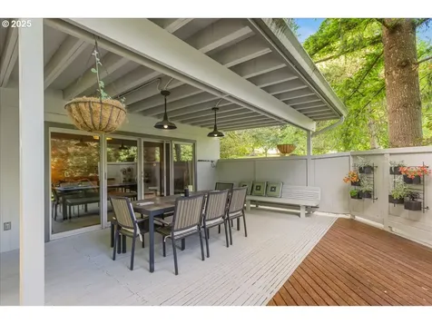20 Hotspur Street Lake Oswego OR 97035