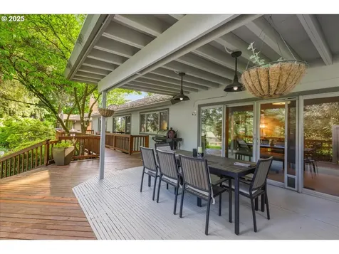20 Hotspur Street Lake Oswego OR 97035