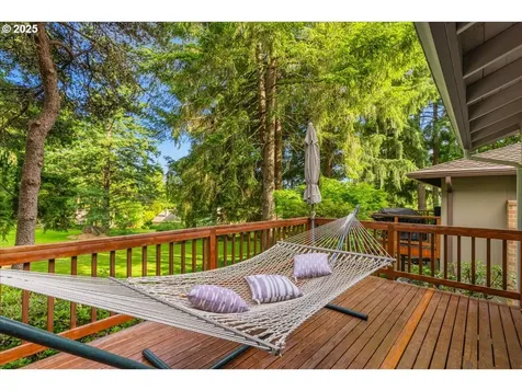 20 Hotspur Street Lake Oswego OR 97035