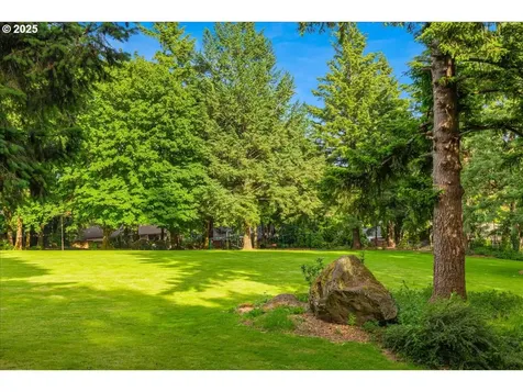 20 Hotspur Street Lake Oswego OR 97035