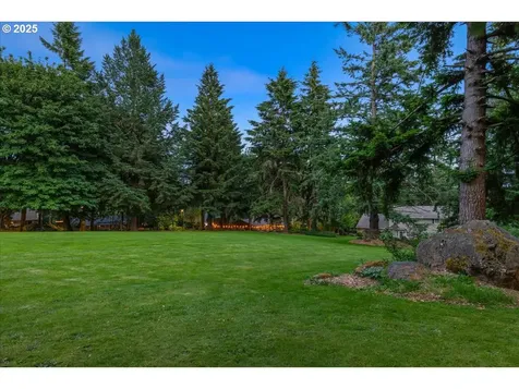20 Hotspur Street Lake Oswego OR 97035