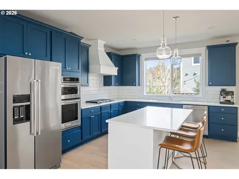 12165 NW Hiller Lane Portland OR 97229