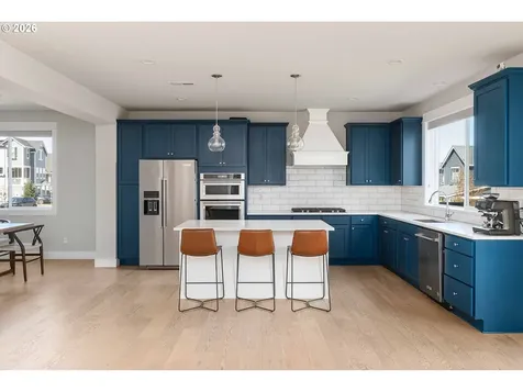 12165 NW Hiller Lane Portland OR 97229
