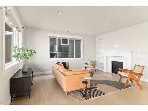 12165 NW Hiller Lane Portland OR 97229