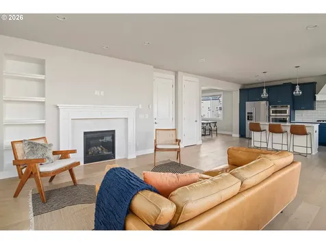 12165 NW Hiller Lane Portland OR 97229