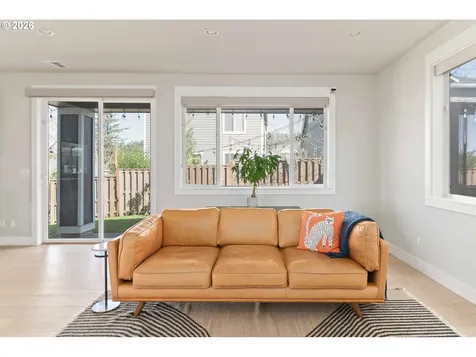 12165 NW Hiller Lane Portland OR 97229