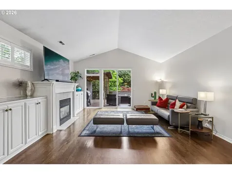 19874 Bennington Court West Linn OR 97068