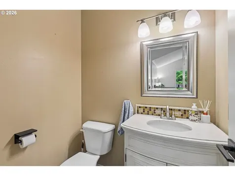 19874 Bennington Court West Linn OR 97068