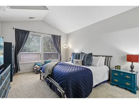 19874 Bennington Court West Linn OR 97068