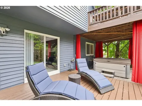 19874 Bennington Court West Linn OR 97068