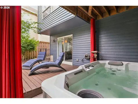 19874 Bennington Court West Linn OR 97068
