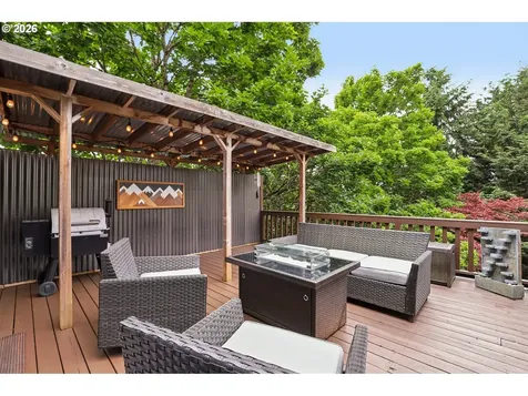 19874 Bennington Court West Linn OR 97068