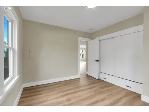 8745 N Burrage Avenue Portland OR 97217