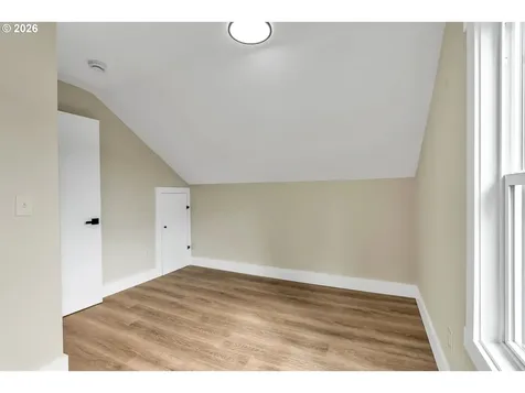 8745 N Burrage Avenue Portland OR 97217