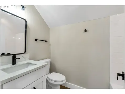 8745 N Burrage Avenue Portland OR 97217