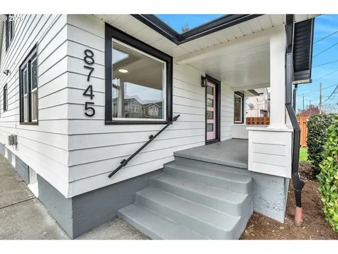 8745 N Burrage Avenue Portland OR 97217