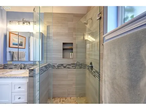 830 17th Avenue Seaside OR 97138