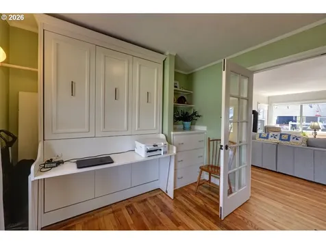 830 17th Avenue Seaside OR 97138