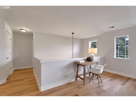 5110 NW 126th Terrace Portland OR 97229