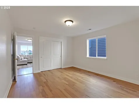 5110 NW 126th Terrace Portland OR 97229