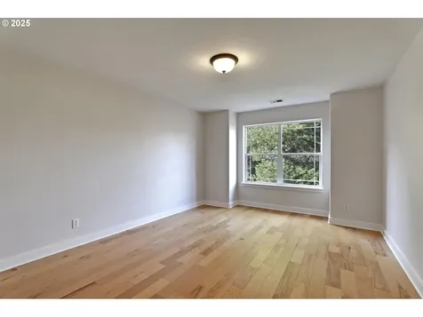 5110 NW 126th Terrace Portland OR 97229