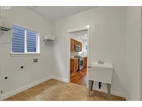 5110 NW 126th Terrace Portland OR 97229