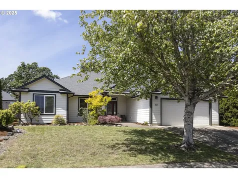 627 NW Heath Street Dallas OR 97338