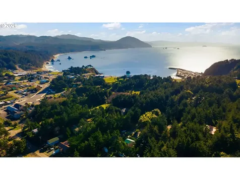 805 Coast Guard Hill Road Port Orford OR 97465