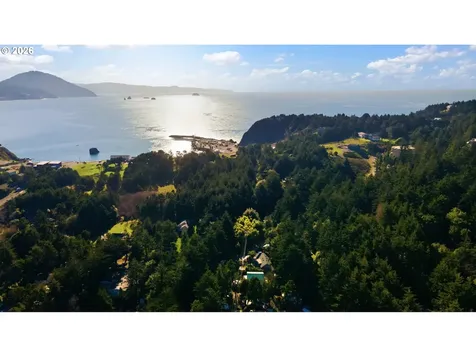 805 Coast Guard Hill Road Port Orford OR 97465