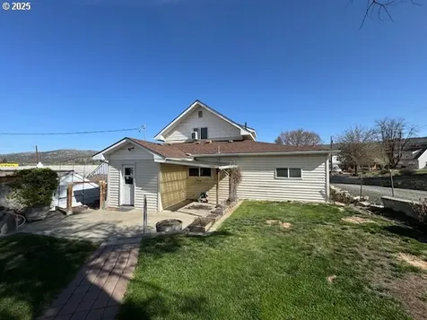 304 E Main Street John Day OR 97845