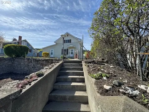304 E Main Street John Day OR 97845