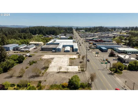 1088 Newmark Avenue Coos Bay OR 97420