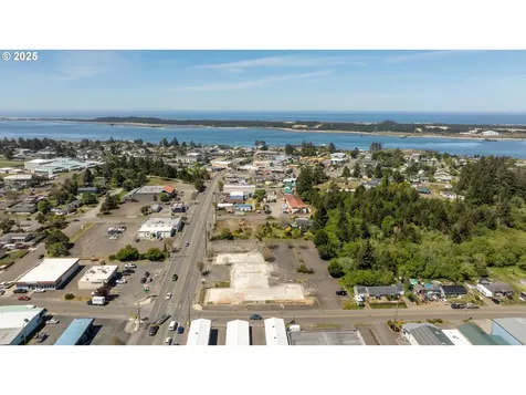 1088 Newmark Avenue Coos Bay OR 97420