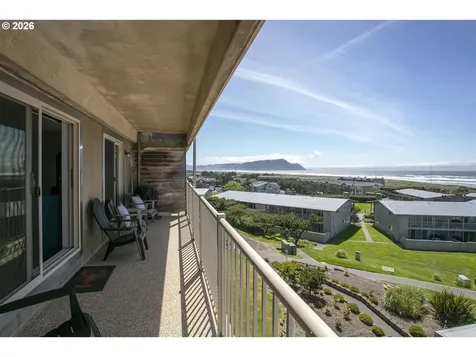1146 N Marion Avenue Gearhart OR 97138