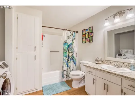 605 SE 2nd Street Newport OR 97365