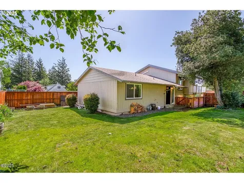 605 SE 2nd Street Newport OR 97365