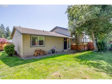 605 SE 2nd Street Newport OR 97365